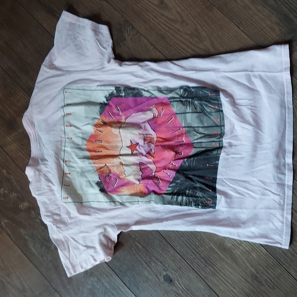 Cali t-shirt size small pink - Picture 2 of 4